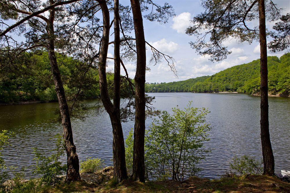Hotel Du Lac Lacapelle-Viescamp Εξωτερικό φωτογραφία